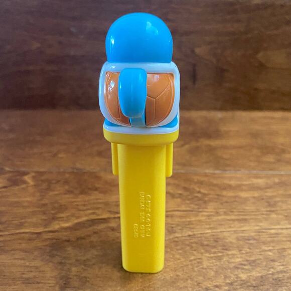 Vintage 1998 Pokemon Squirtel Japanese Candy Catcher Dispenser - Picture 4 of 5